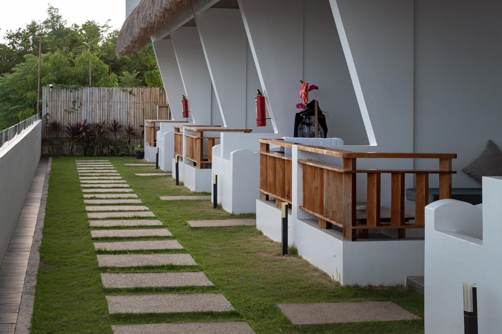 Bohol Coastal View Hotel Taiwala Exterior photo